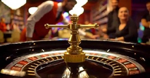 Layar bonus Ganesha Gold dengan pengganda aktif dan simbol liar yang menyoroti